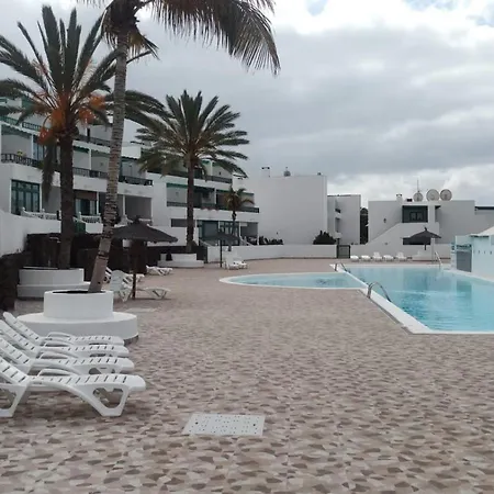 Tuscan Mit Meerblick Und Terrasse Daire *