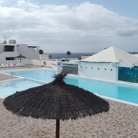Tuscan Mit Meerblick Und Terrasse Costa Teguise